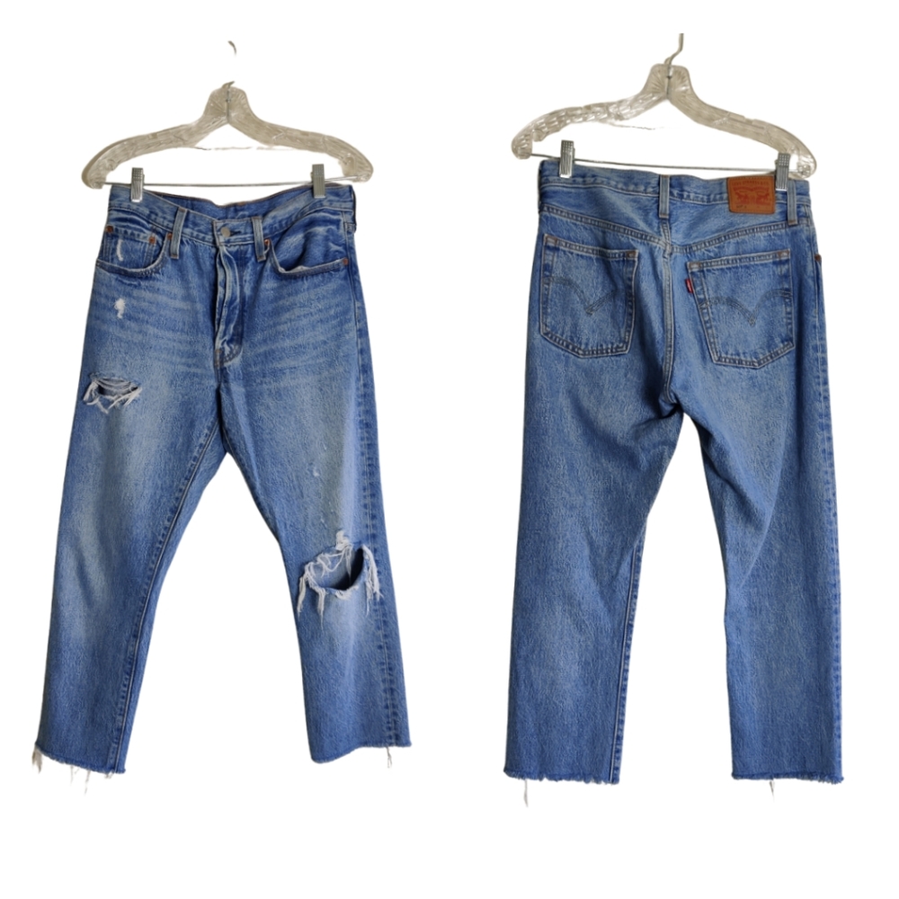 Levi's 501 Distressed Light Wash Crop Jeans